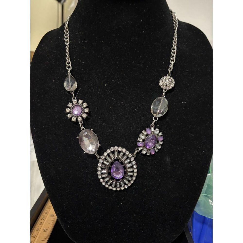 vtg vera wang purple and clear rhinestone statement necklace